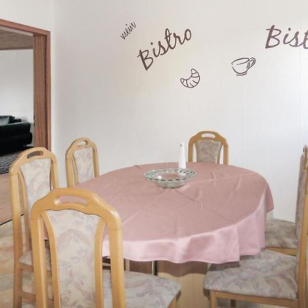 Gorgeous Apartment In Lahnstein With Kitchen Εξωτερικό φωτογραφία