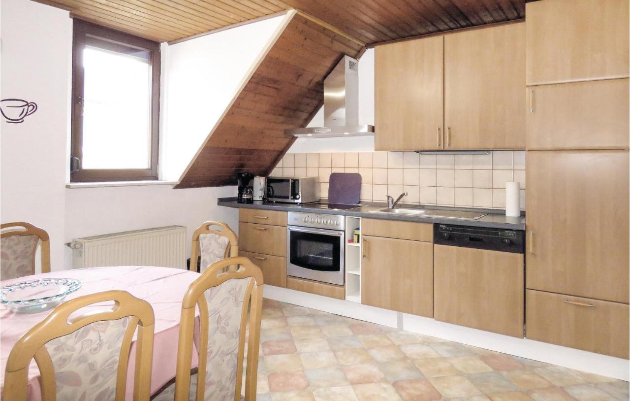 Gorgeous Apartment In Lahnstein With Kitchen Εξωτερικό φωτογραφία