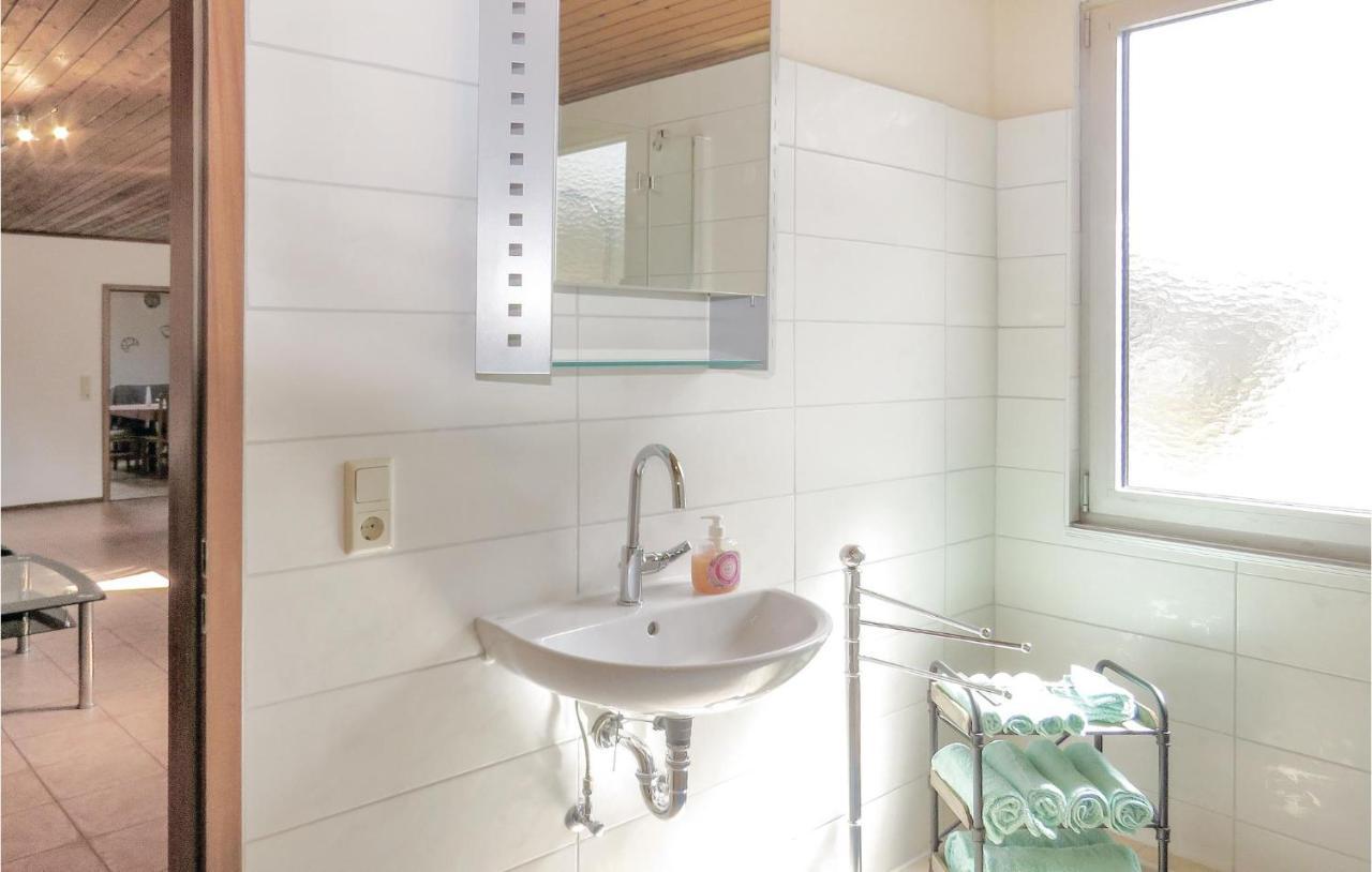 Gorgeous Apartment In Lahnstein With Kitchen Εξωτερικό φωτογραφία